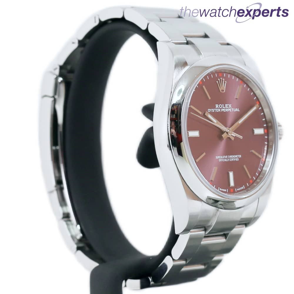 Rolex – Oyster Perpetual 39 – 114300 – Red Grape Dial - Image 2